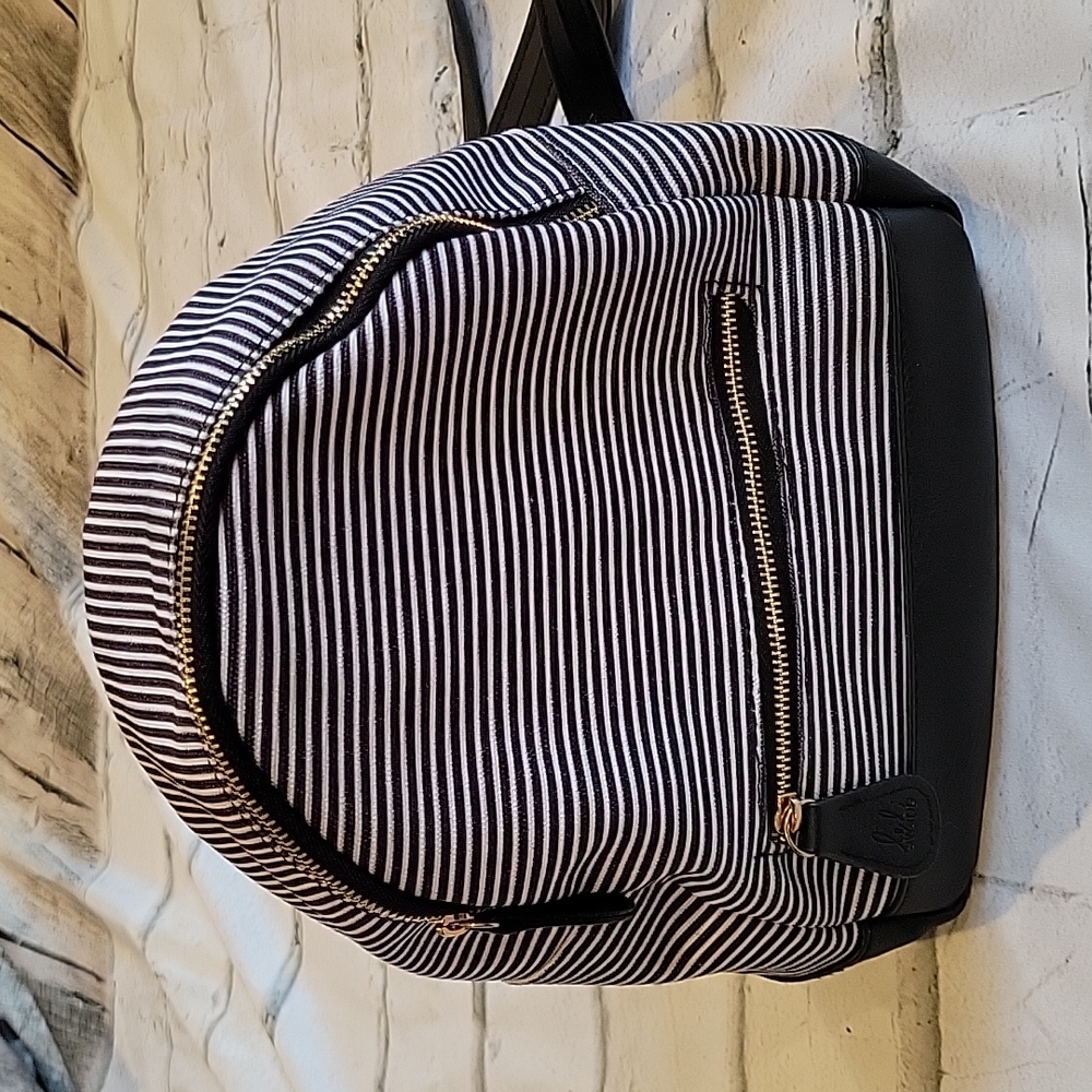 Heidi swapp mini backpack nwot